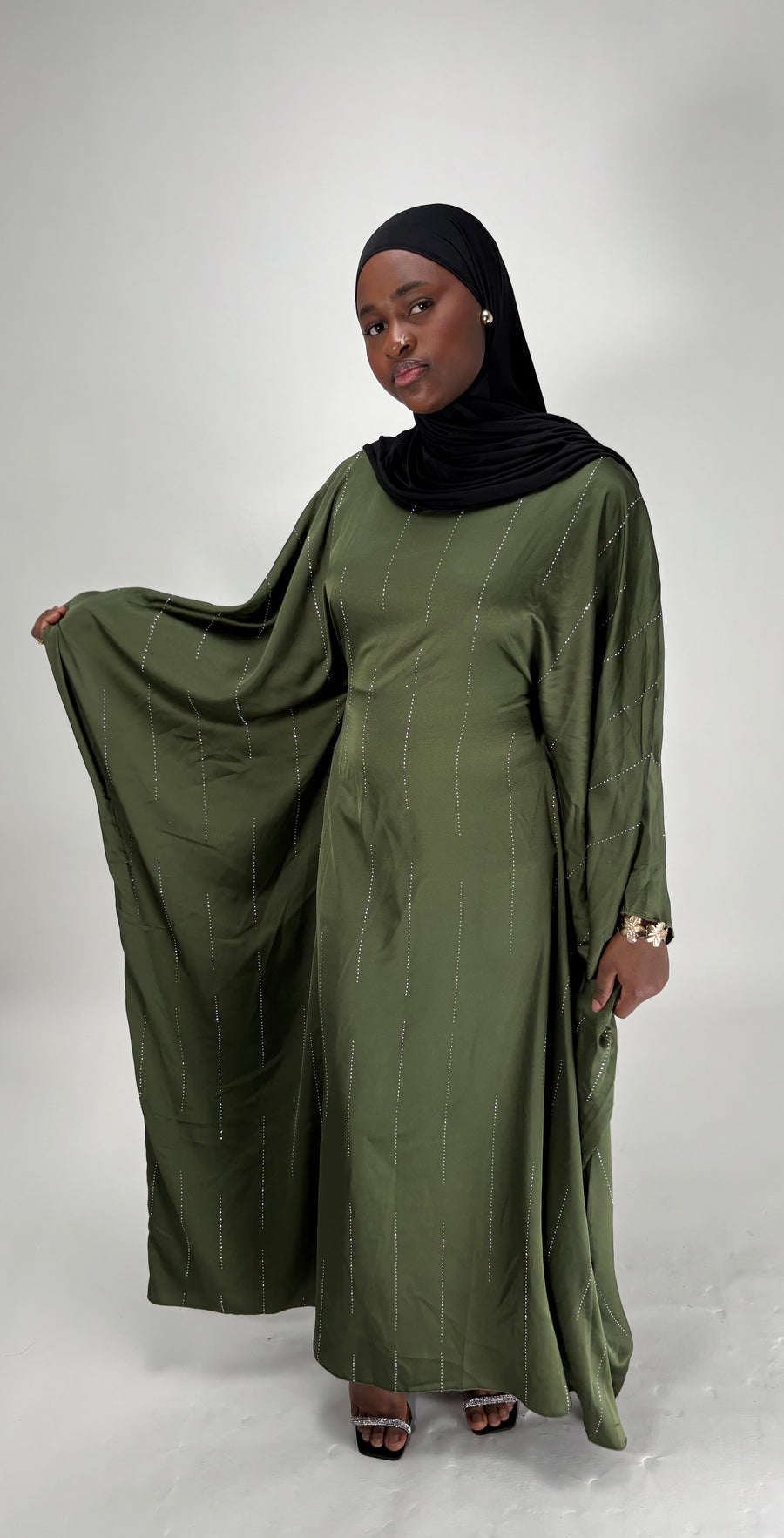 Abaya satinée pailletée