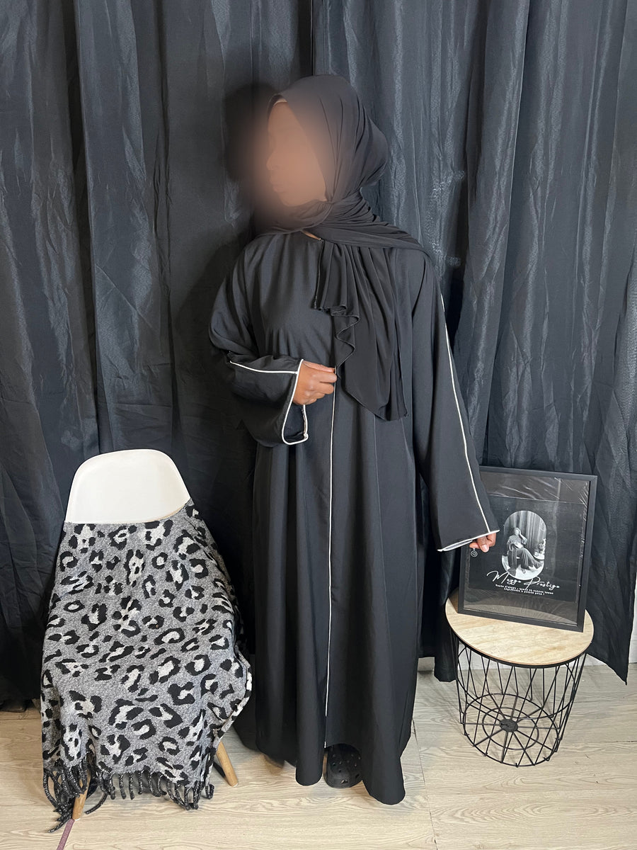 Abaya à surpiqûre